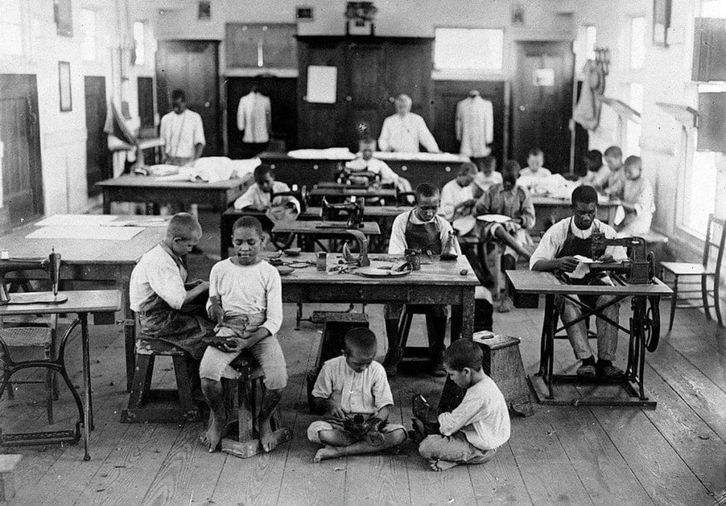 8 Workshop at Sta. Rosa OrphanagePrivate collection-web