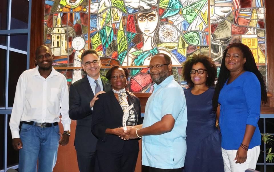 MCB prize 2016 ta keda otorgá na NAAM