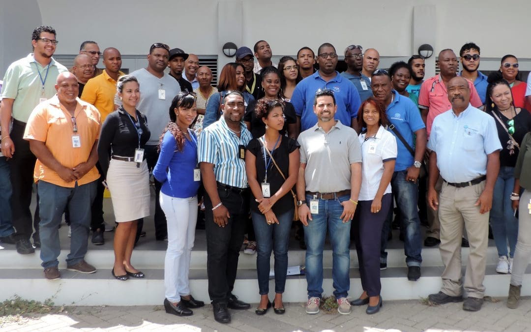 16 juni 2017 trahado nan di refineria isla a bin bishita e exsposishon di isla den nos bida na naam